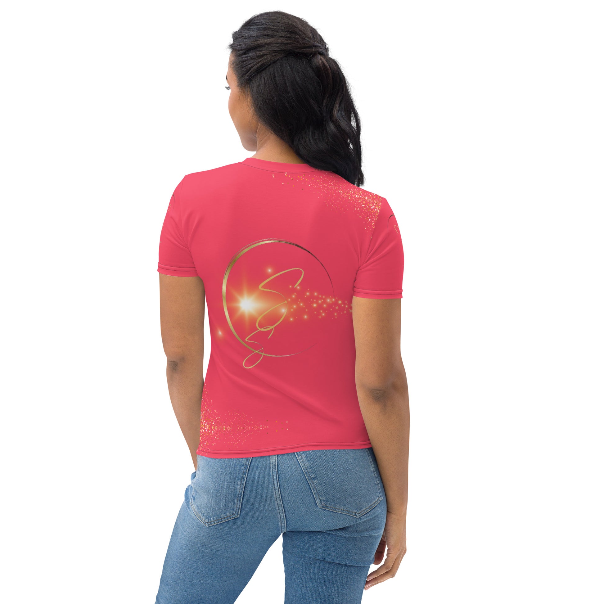 🎨 Unleash Your Rebel Spirit: Female Artist’s Radical Red T-Shirt! 🔥👩‍🎨 Don't miss out – Be a Rebel Artist! 🔥🎨